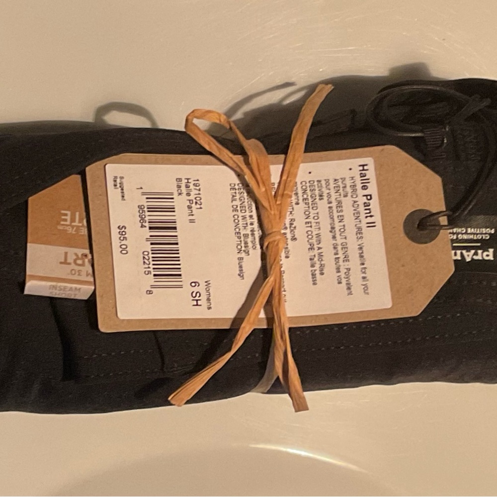 prAna Halle Pant II 6-short black NWT
